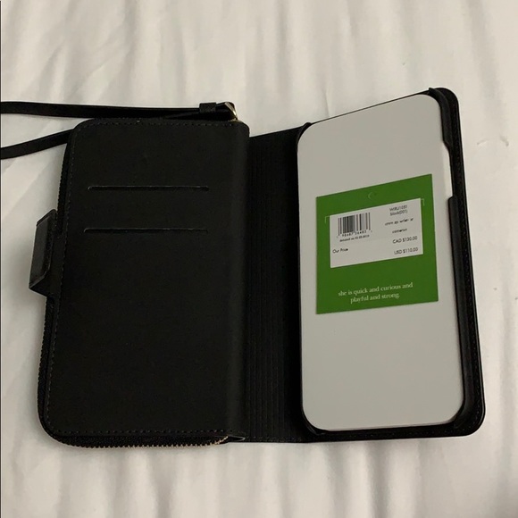 Kate Spade iPhone XR Wristlet - Picture 3 of 5